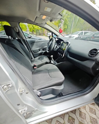 Renault Clio cena 26000 przebieg: 141900, rok produkcji 2014 z Warszawa małe 46